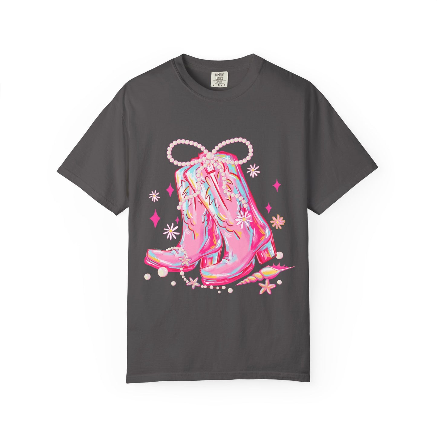 Stylish Unisex Graphic Tee Featuring Pink Cowgirl Boots, Perfect for Country Lovers, Festivals, Birthdays, Gifts, Western Theme