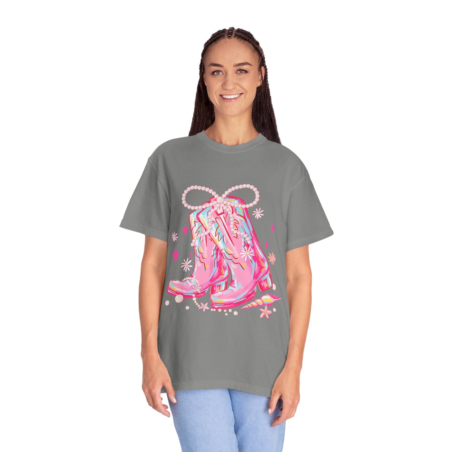 Stylish Unisex Graphic Tee Featuring Pink Cowgirl Boots, Perfect for Country Lovers, Festivals, Birthdays, Gifts, Western Theme