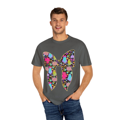 Colorful Ghosts Bow T-Shirt, Fun Halloween Top, Unisex Cotton Tee, Spooky Party Shirt, Whimsical Graphic T-Shirt, Perfect Gift for Occasions
