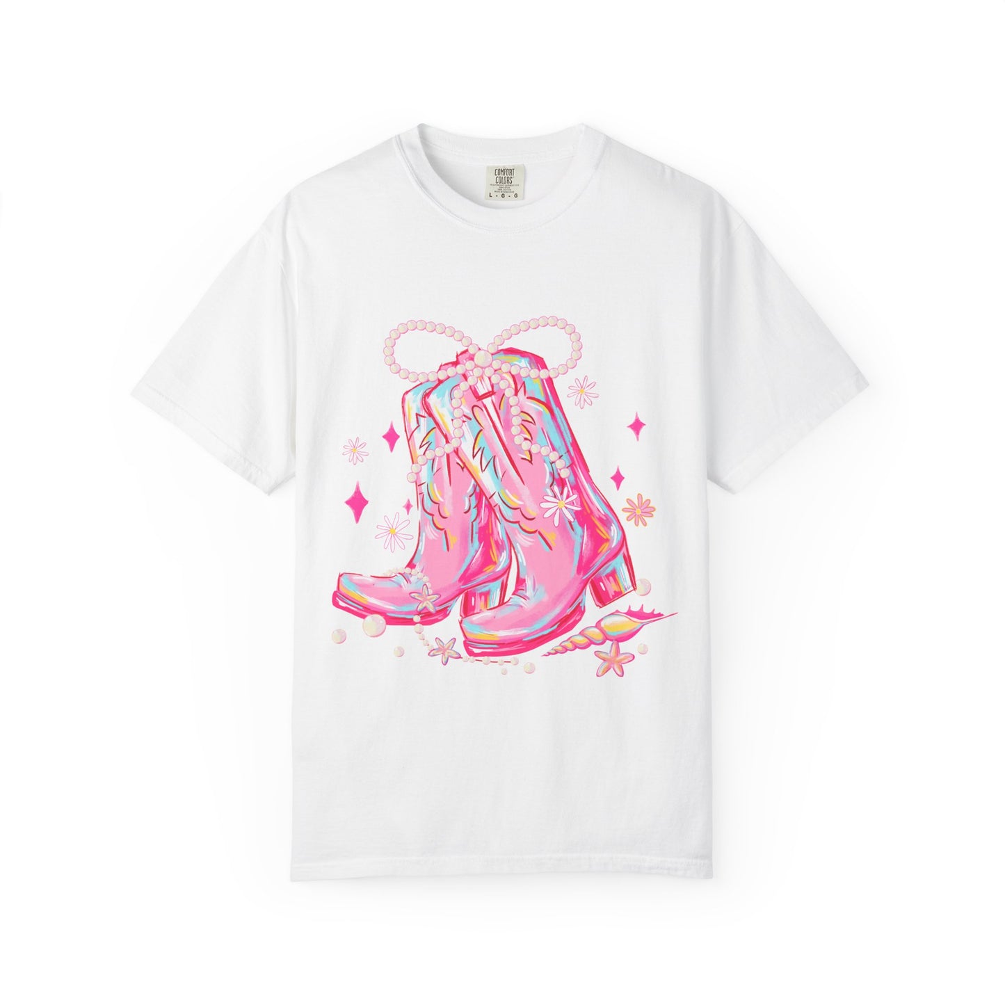 Stylish Unisex Graphic Tee Featuring Pink Cowgirl Boots, Perfect for Country Lovers, Festivals, Birthdays, Gifts, Western Theme