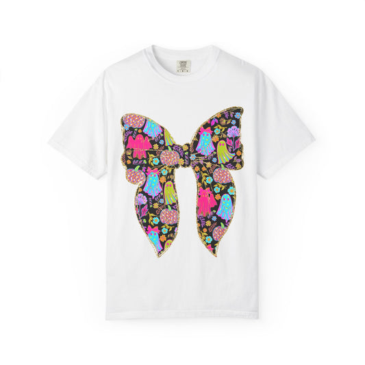 Colorful Ghosts Bow T-Shirt, Fun Halloween Top, Unisex Cotton Tee, Spooky Party Shirt, Whimsical Graphic T-Shirt, Perfect Gift for Occasions