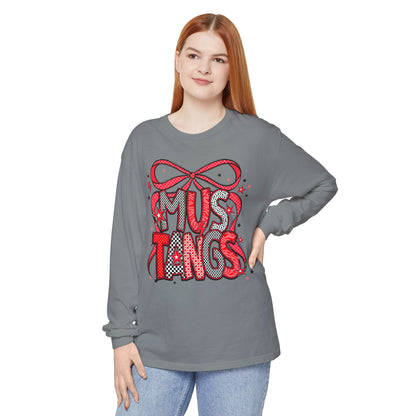 Mustangs Pop Art Long Sleeve T-Shirt, Perfect for Mustang Lovers, Gift for Birthdays, Sports Events, Everyday Casual Wear, Unique [...]